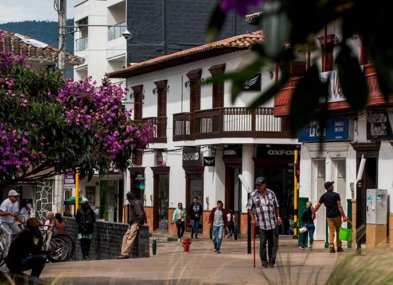 Cambio ‘exprés’ al plan de ordenamiento territorial tiene rebotada a La Ceja (COLOMBIA)