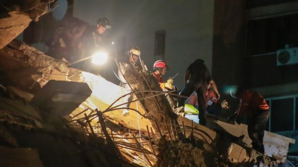Gobierno anuncia fondo de 200 millones de dólares y medidas económicas tras sismos en el país (VENEZUELA)