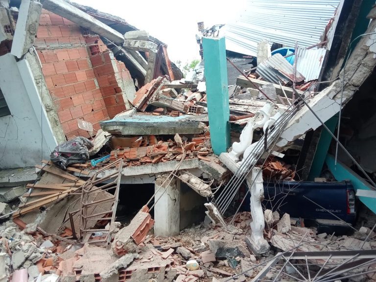 Terremotos en Carabobo: 14 fallecidos, 67 lesionados y al menos 46 viviendas afectadas (VENEZUELA)